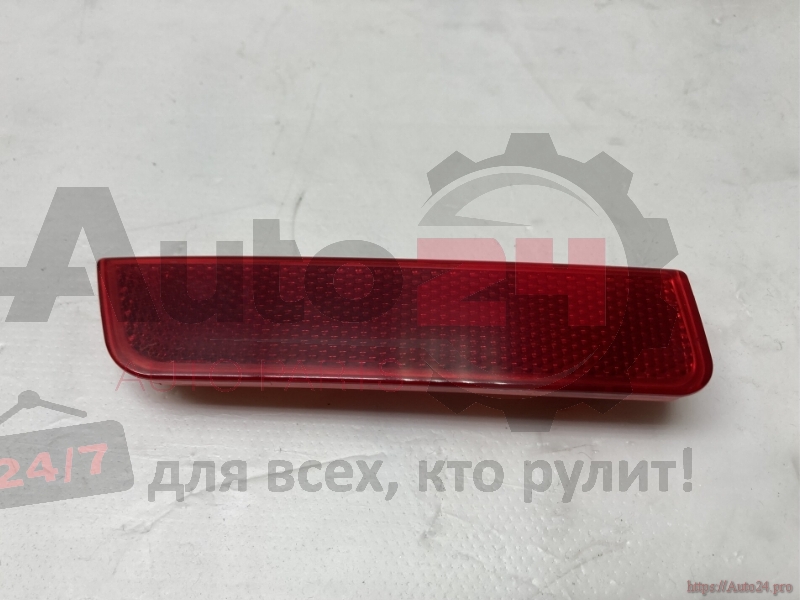 КАТАФОТ В БАМПЕР ЗАДНИЙ ЛЕВЫЙ RENAULT DUSTER 10- / SANDERO STEPWAY 14-
