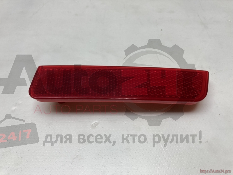 КАТАФОТ В БАМПЕР ЗАДНИЙ ПРАВЫЙ RENAULT DUSTER 10- / SANDERO STEPWAY 14-
